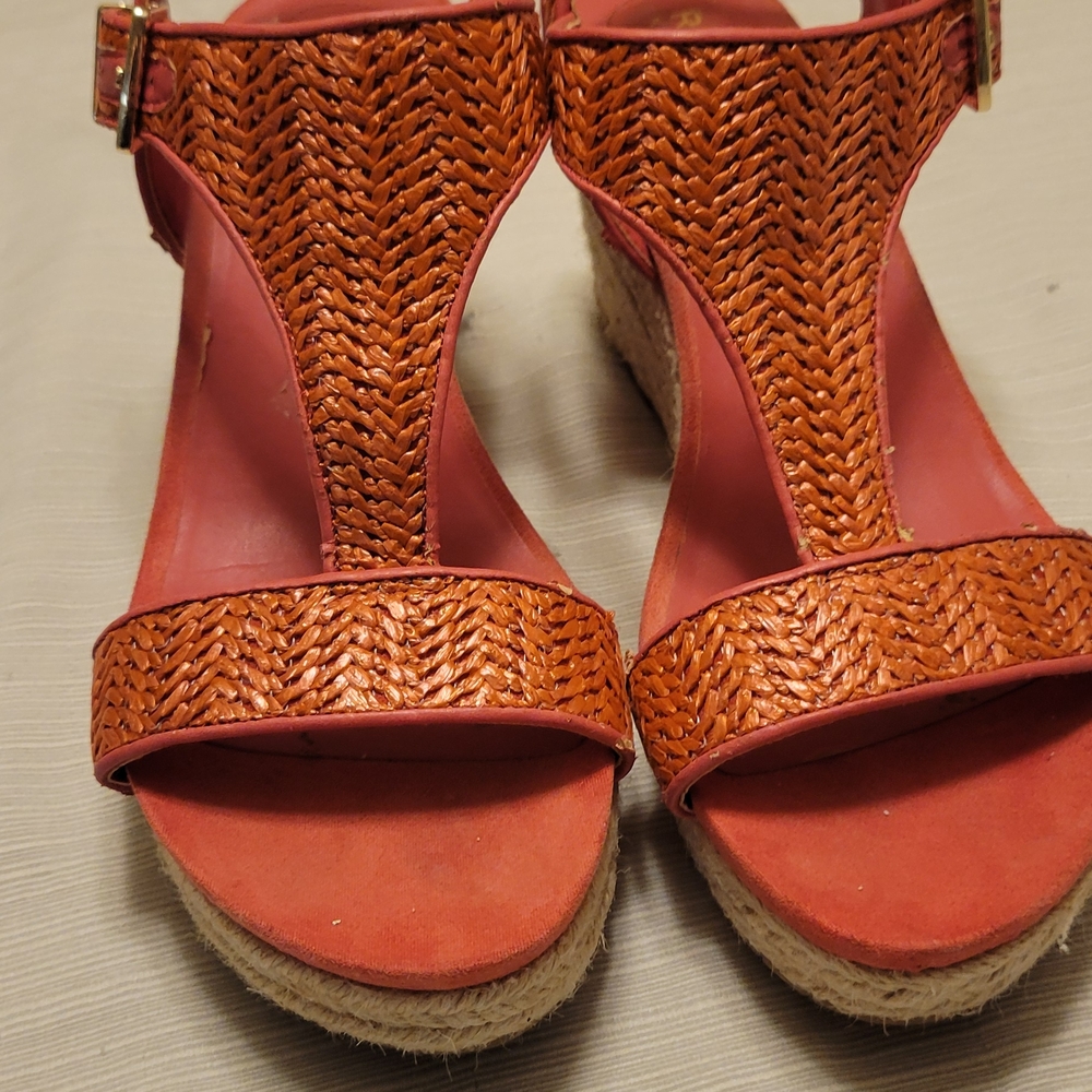 Reaction Kenneth Cole Orange Woven Wedges